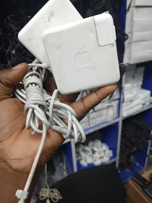 60wtts Macbook Charger