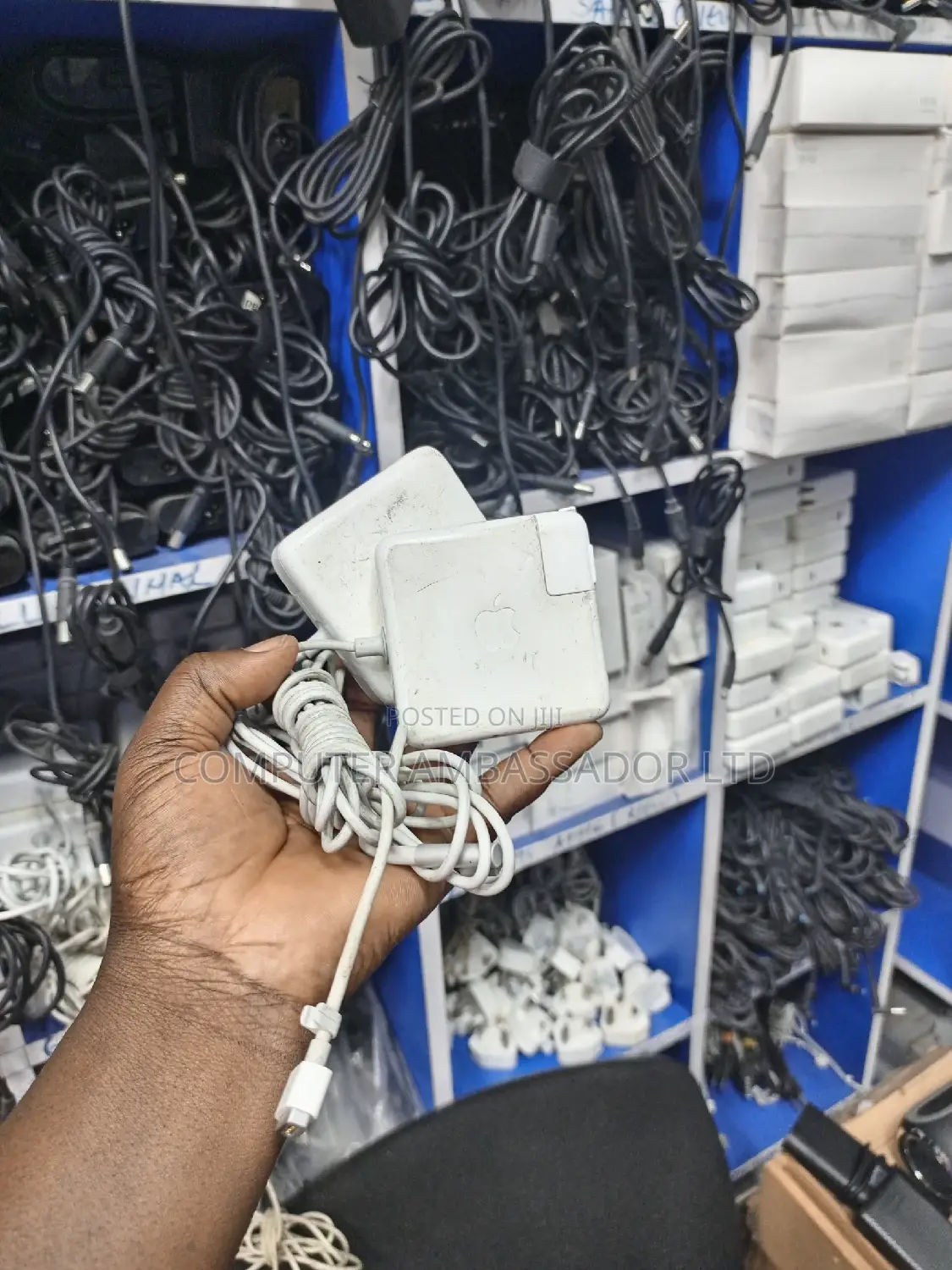 60wtts Macbook Charger