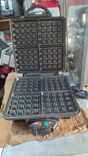 Unold Waffle Maker 4-Square Waffle Maker