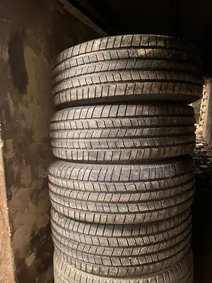 First Grade Tokunbo Tire 245/75r18