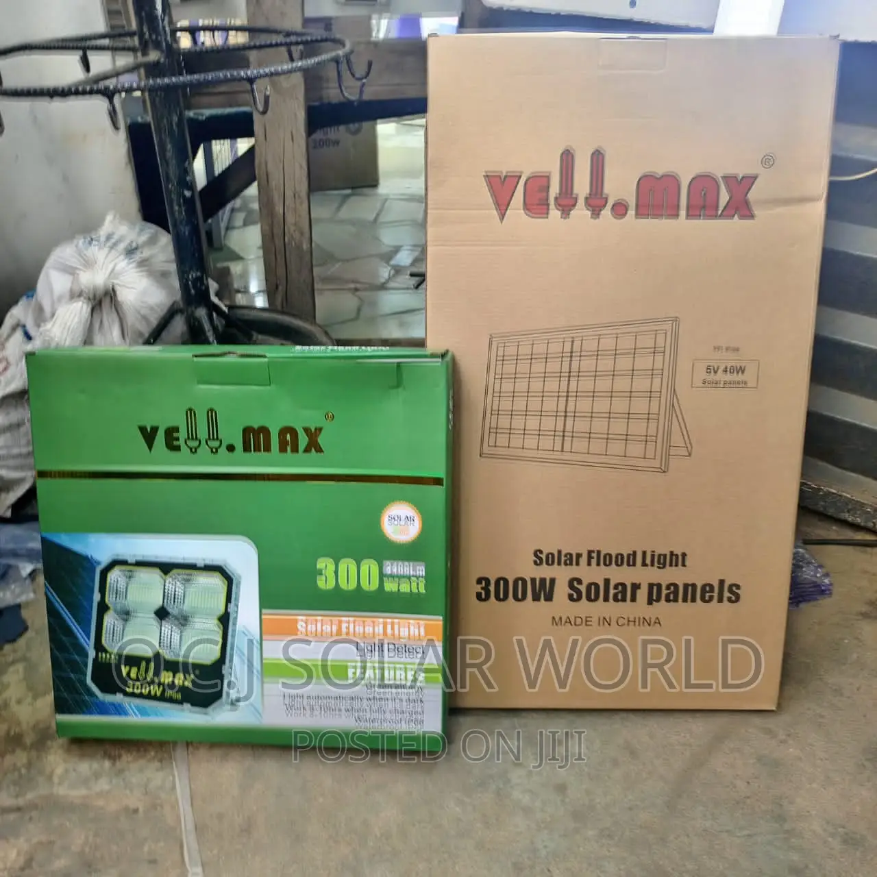 Vellmax Solar Floodlight