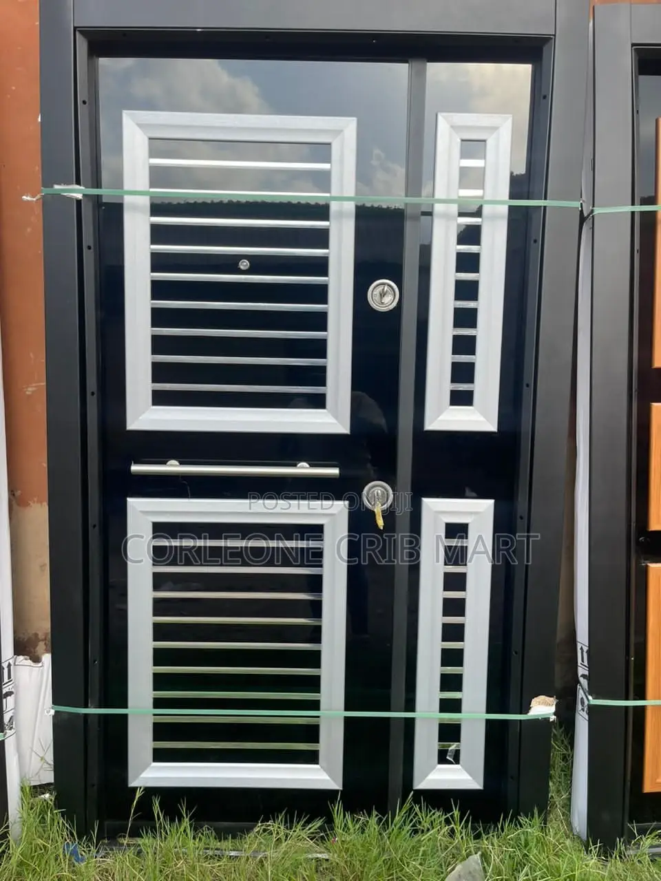 4 Box Luxury Door