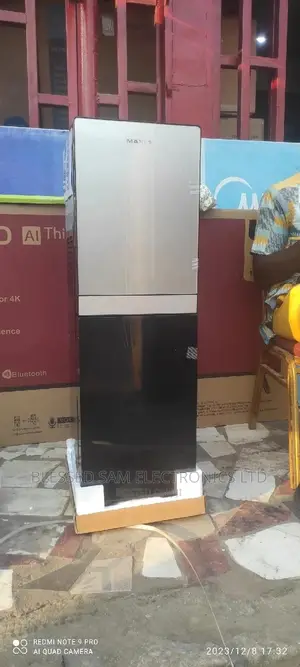 < Maxi Water Dispenser Top Loader ( Hot Cold ) With Fridge