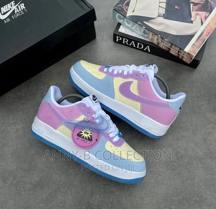 Quality Unisex Nike Sneakers