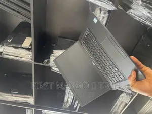 Laptop Dell Inspiron 13 7380 8GB Intel Core i7 SSD 256GB
