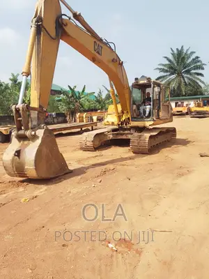 Cat 320l Excavator For Hire