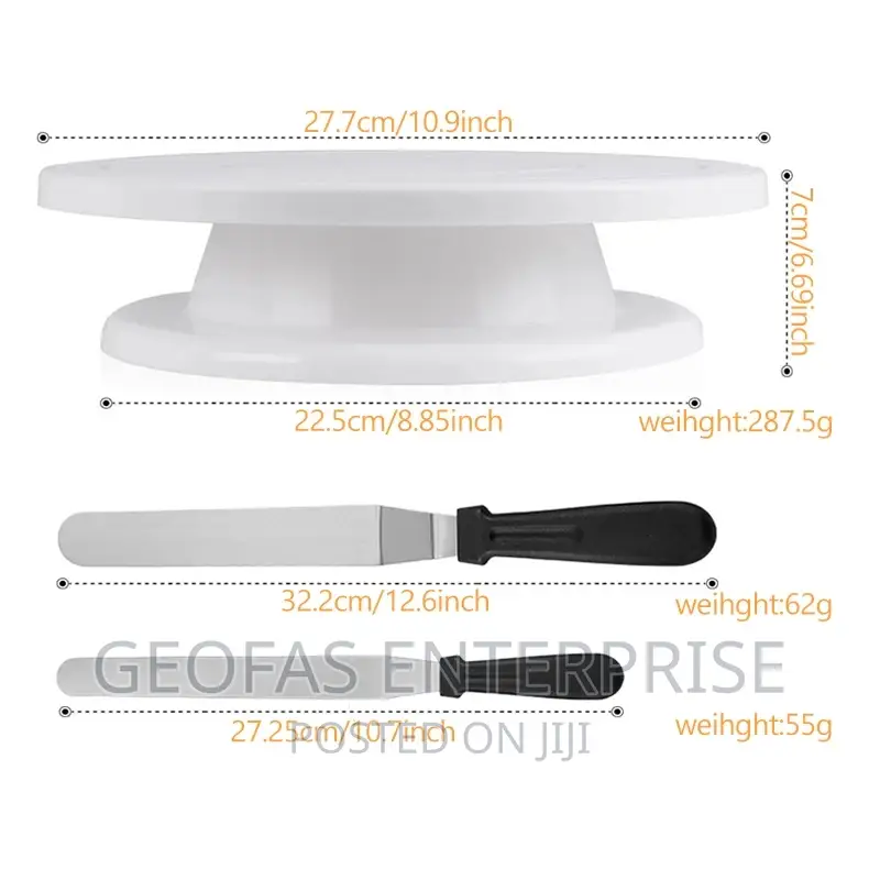 6 Pieces of Cake Decorating Tools With Cake Turntable
