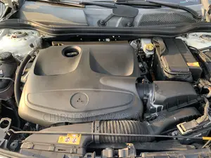 Mercedes-Benz CLA-Class CLA 250 4MATIC Sedan 2015 White