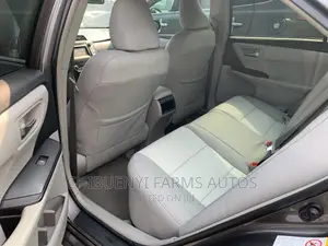 Toyota Camry 2017 Brown