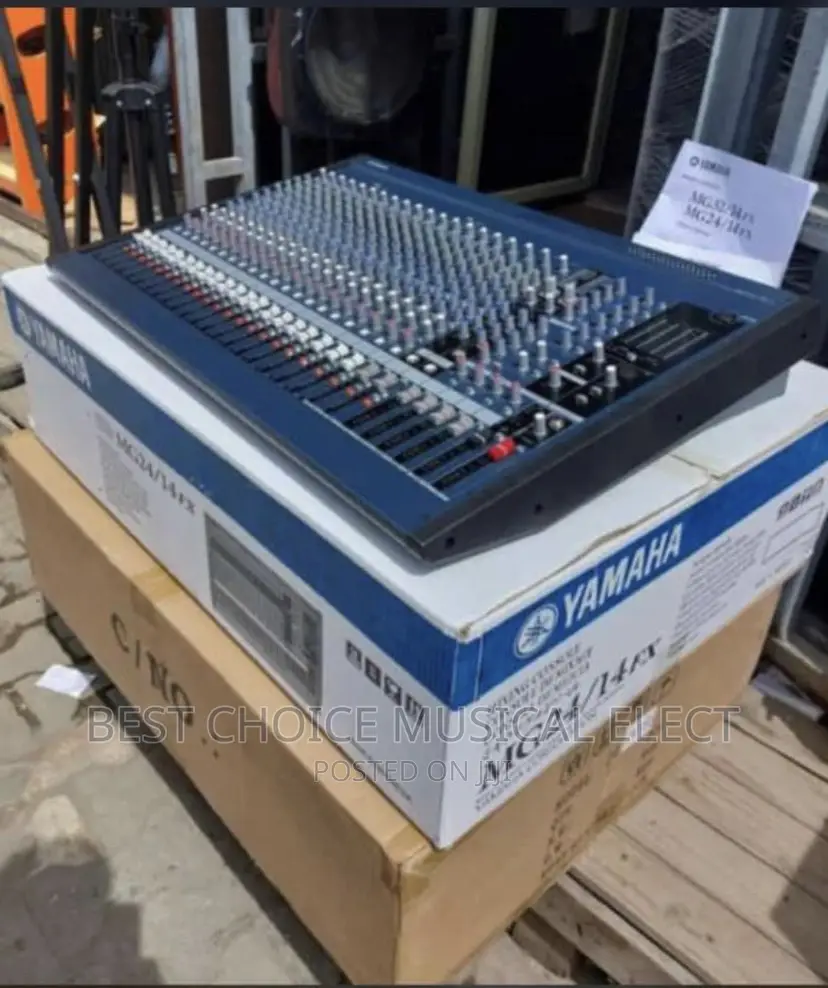 Yamaha Mixer 24 Channel NG24/14FX in Ojo Audio & Music Equipment