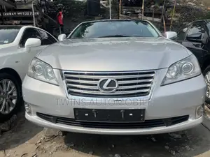 Lexus ES 350 2012 Silver