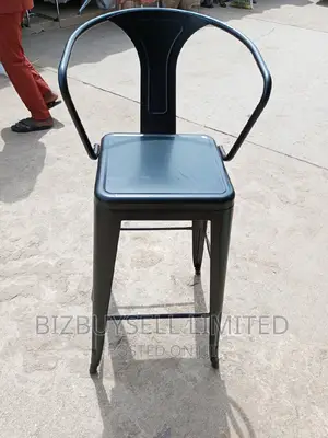 Executive Metal Bar Stools.