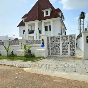 Furnished 6bdrm Duplex in Karsana for sale