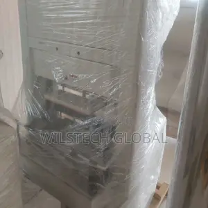 Shrink Packaging Wrapping Machine