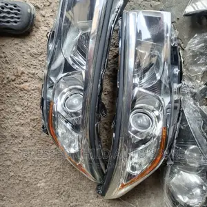 Headlamp Toyota Highlander 2014-2016