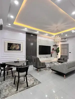 Waterfront Luxury 2 Bedroom Apartment