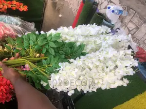 Hanging Artificial Decoration Flowers for Ceiling