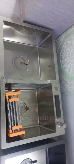 Kitchen Washing Sink.