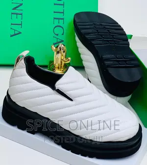 Tm: New Luxury Shoe