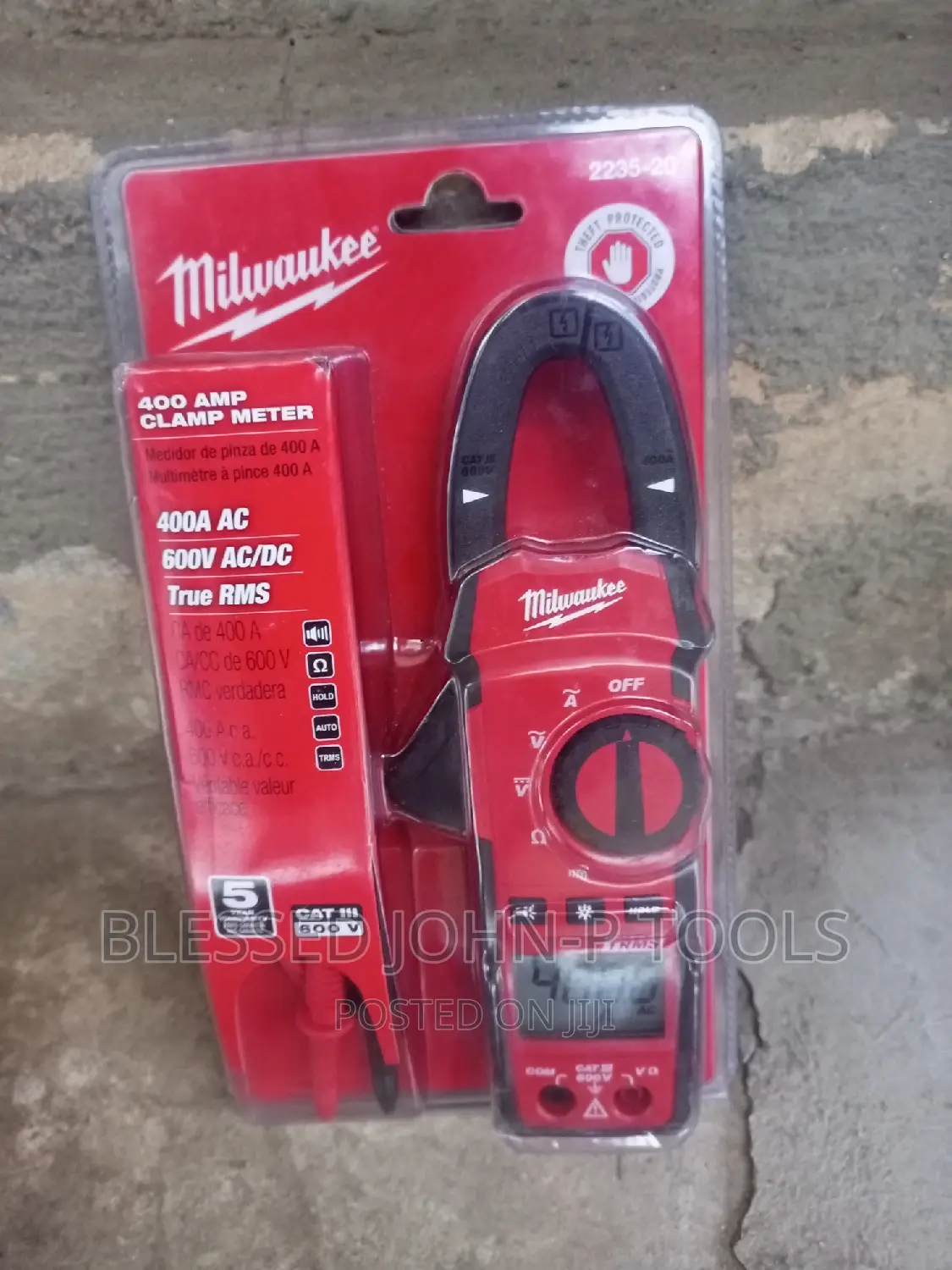 Milwaukee AC/DC Clamp Meter