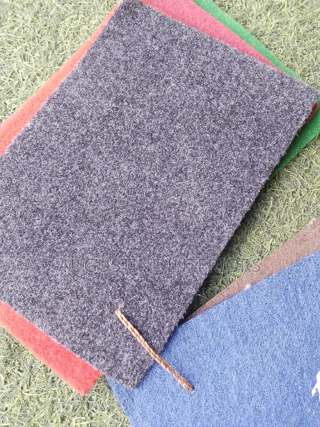 High Quality Gray Colour Wall to Wall Rug