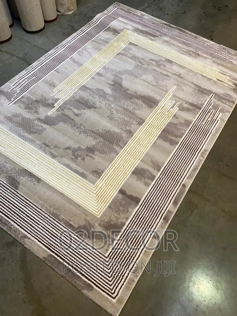 Quality Center Rugs (4/6 And 5/7)