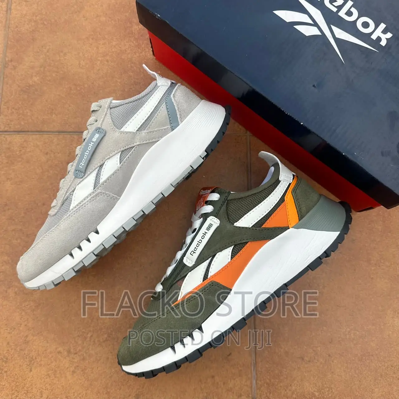 Original Reebok CL Runner Sneakers