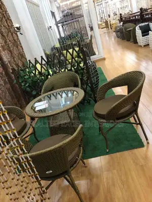 Unique Quality Ratan Chair