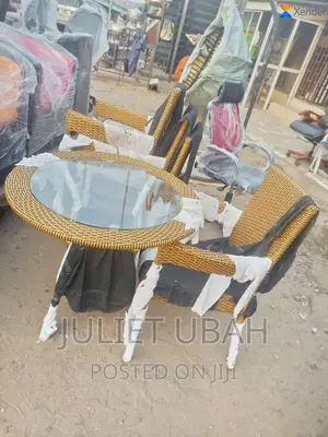Dinning Set With 4 Chairs
