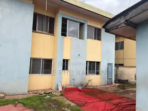 6bdrm Duplex in Close To Pascal And, Enugu for sale
