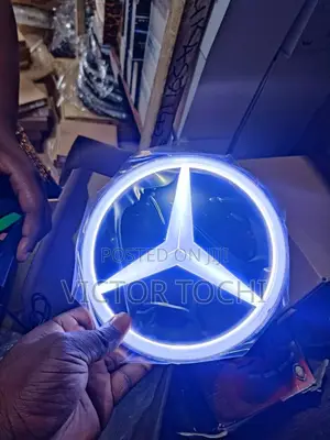 LED Glass Logo Benz
