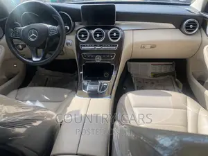 Mercedes-Benz C300 2016 White