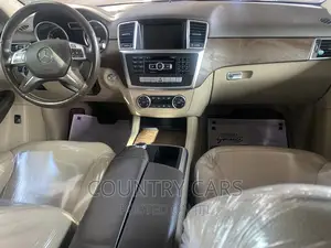 Mercedes-Benz M Class 2015 Gray