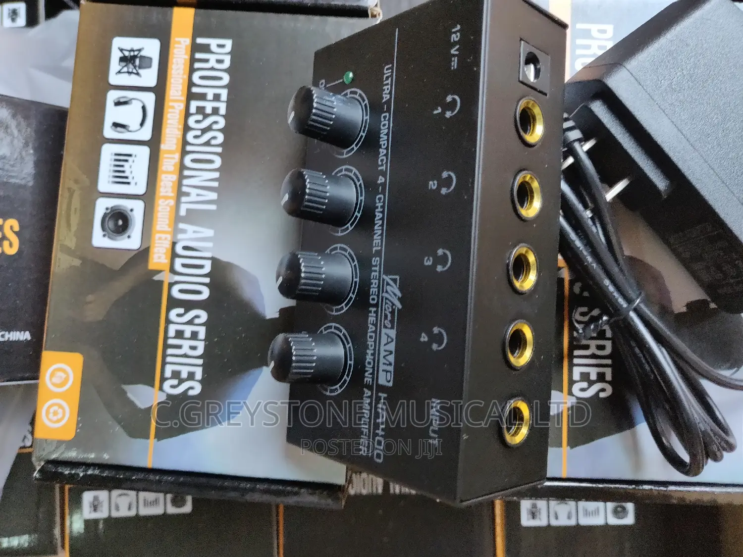 Headphone Amplifier 4 Channels