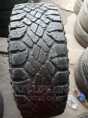 275/70r18 Tokunbo Tires for Toyota Tundra and F150