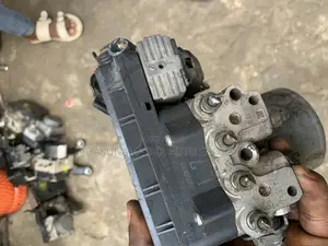 Abs Pump for Toyota Sienna 2014