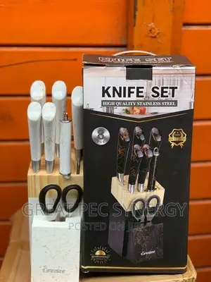 Set of High Quality Knife Set With Rack - Stainless Steel