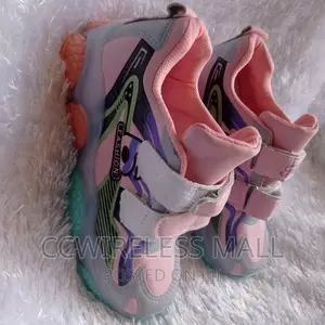 Photo - Children Sneaker,Children Boot Ankle Sneaker