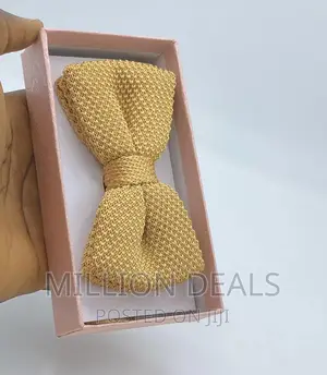 Classic Knitted Men's Bow Tie