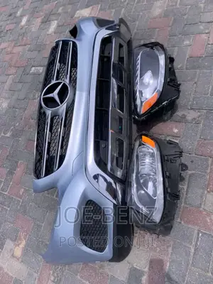 GLC300 2015 Front Bumper and Headlights