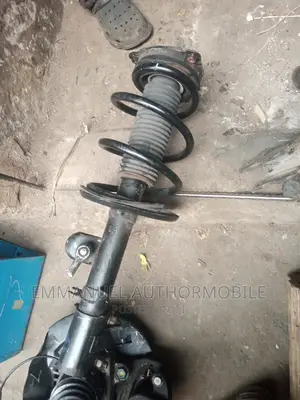 Front and Back Shock Nissan Pathfinder 2010 2012 2015
