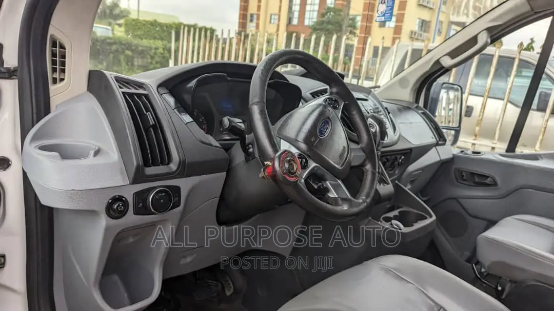 Ford Transit 2017 White