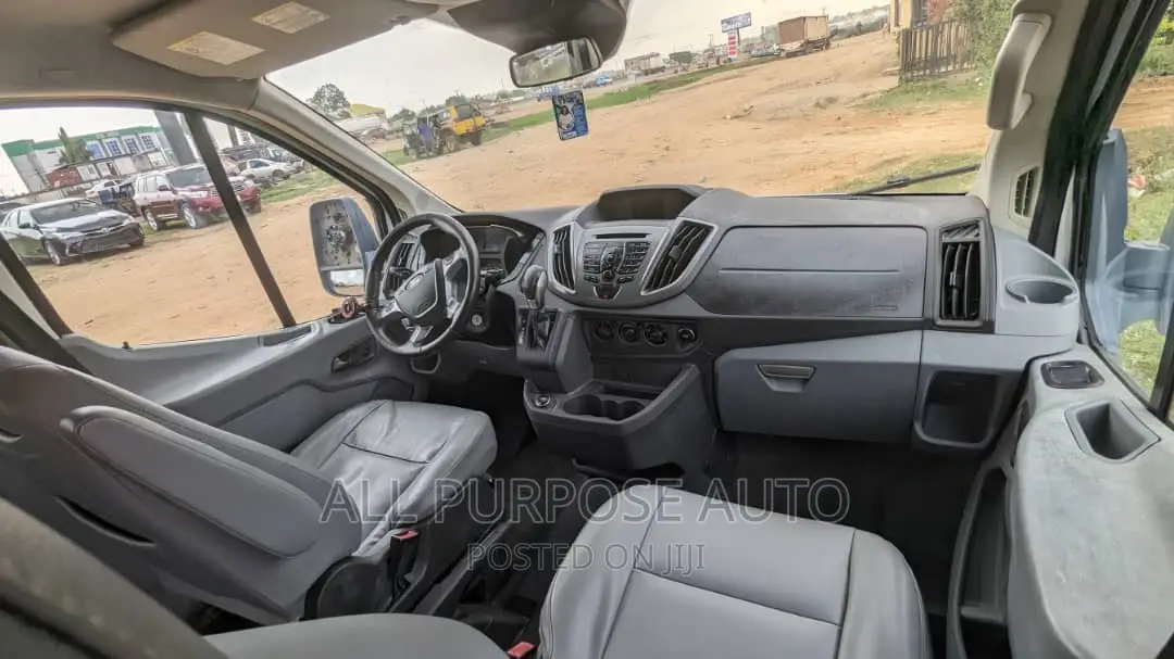 Ford Transit 2017 White