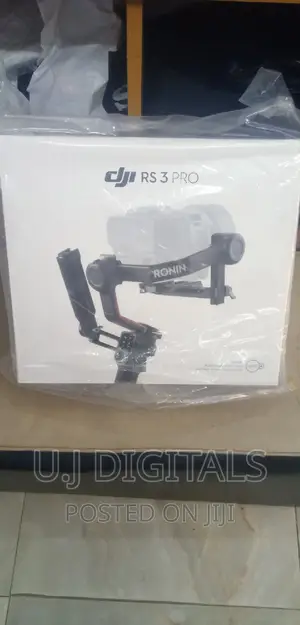 Dji RS 3 Pro Camera Gimbal
