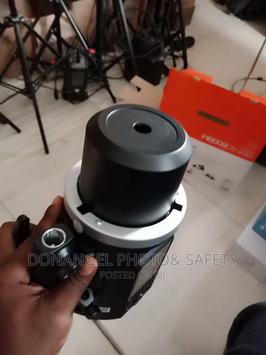 Ad600bm Flash Light