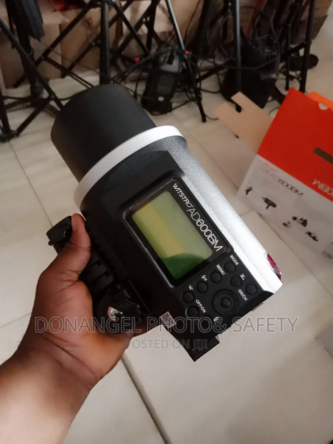 Ad600bm Flash Light
