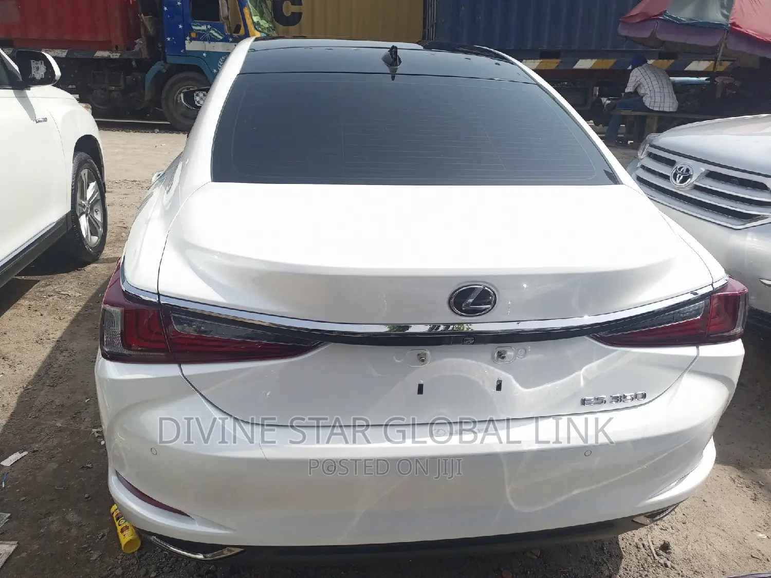 Lexus ES 2020 White