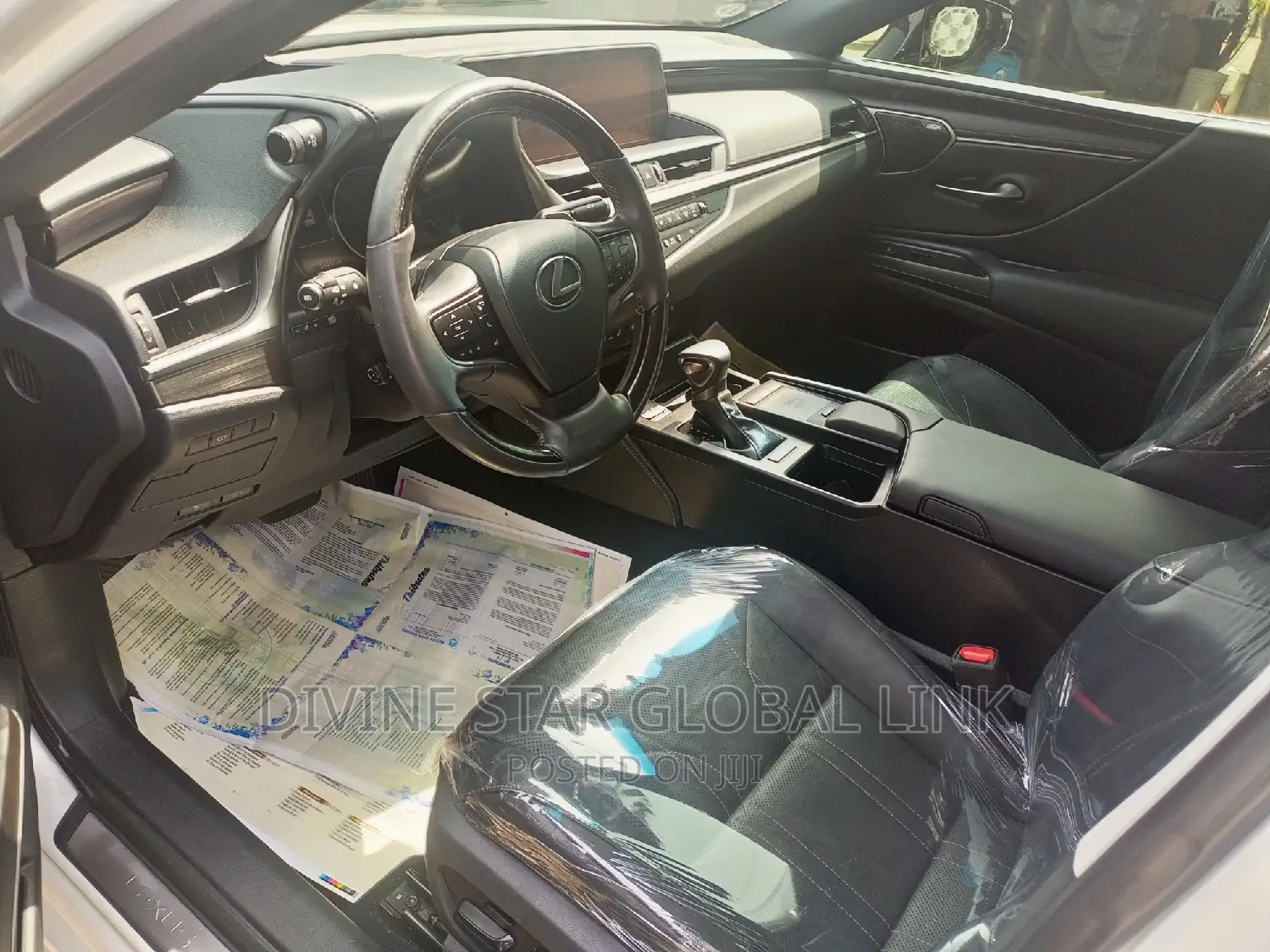 Lexus ES 2020 White