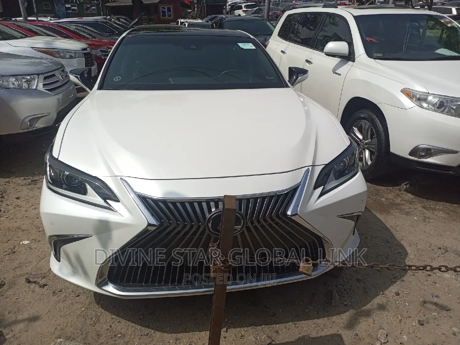 Lexus ES 2020 White