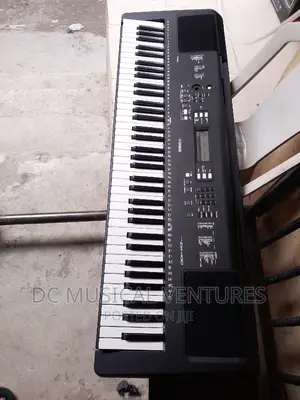 Yamaha Keyboard PSR EW300